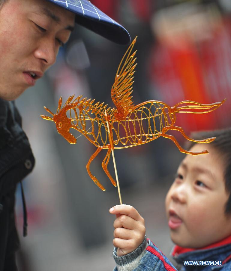 Spring Festival's traditional snacks