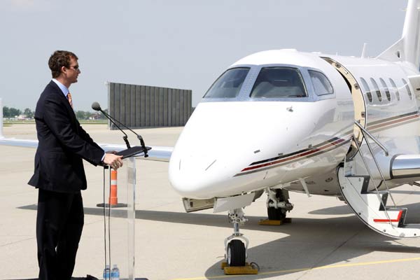 NetJets awaits green light to start China operations