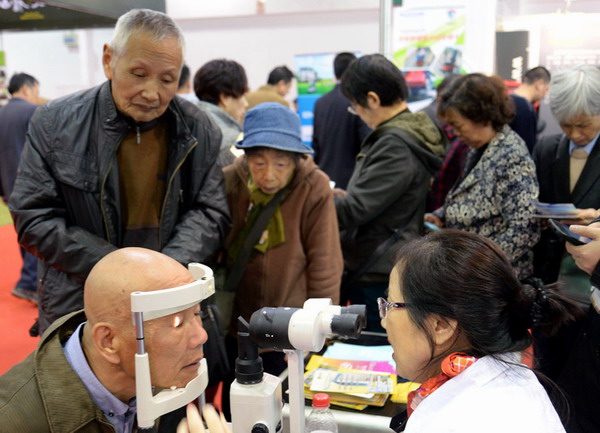 China encourages foreign investment in elderly services