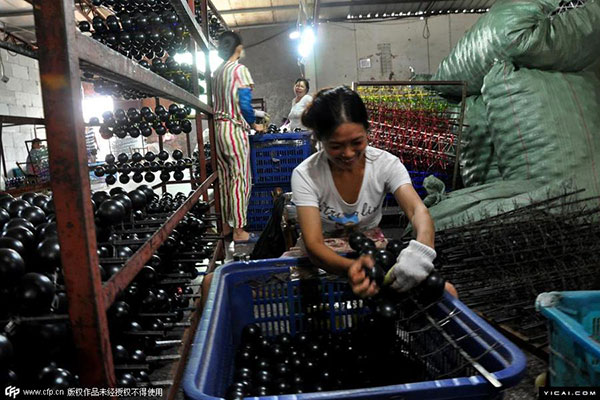 Christmas comes early to Santa's workshop in Yiwu