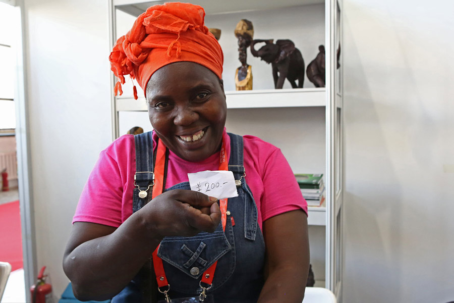 African women sell crystal earning $460 a day