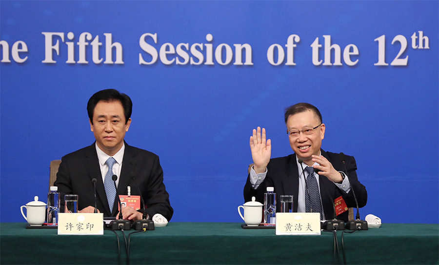 CPPCC members attend press conference on improving people's livelihood