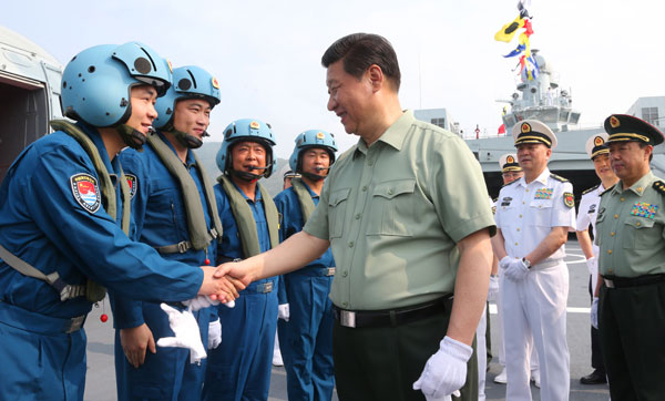 Xi visits fleet, praises Sanya sailors