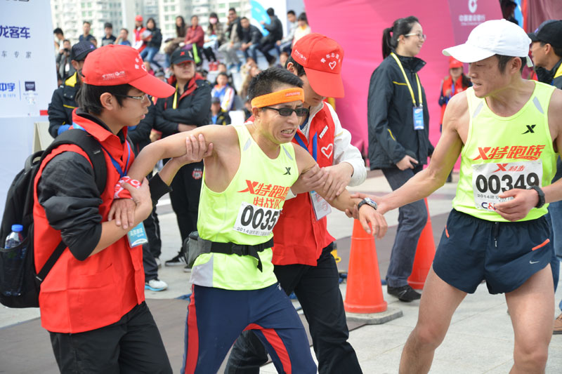 Xiamen Int'l Marathon kicks off