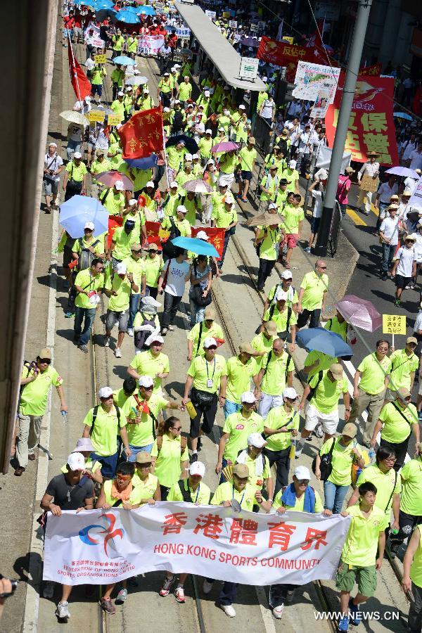 Anti-Occupy Central rally in Hong Kong