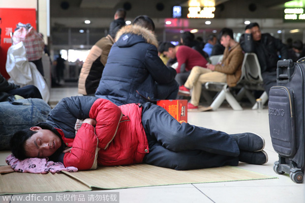 Spring Festival: rush to head home