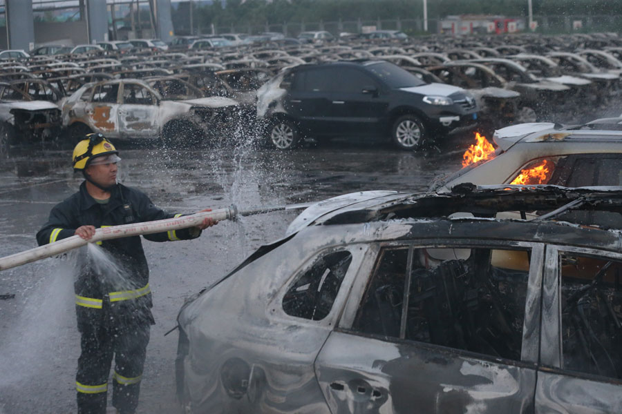 Tianjin blasts turn vehicles into ash