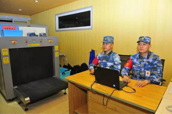 A glimpse of life on aircraft carrier Liaoning