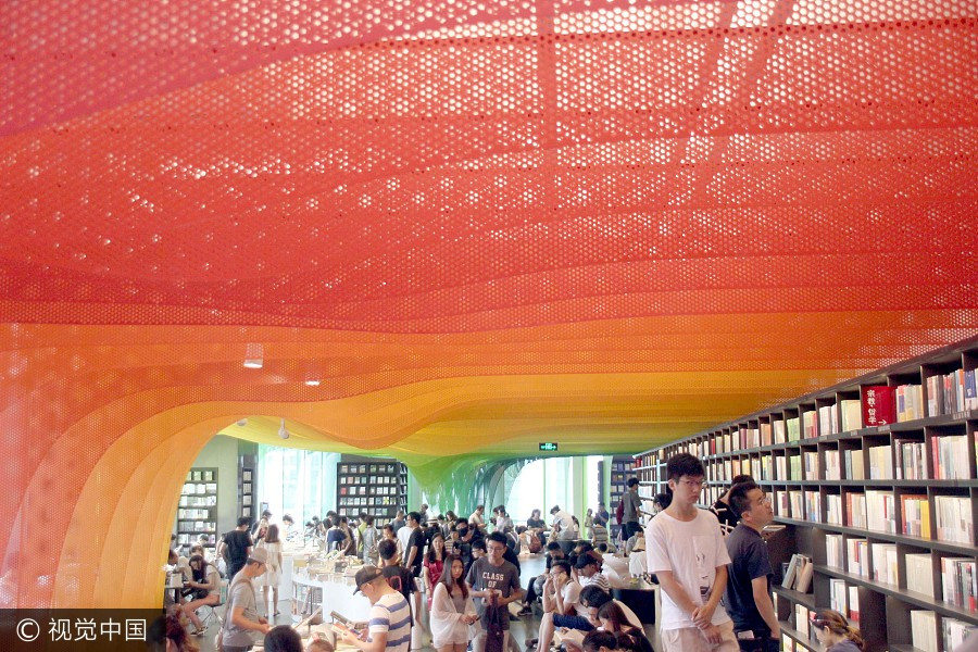 Bookstore in Suzhou becomes a wonderland