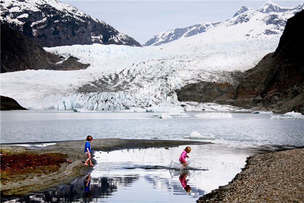 Photos capture Arctic beauty before it is too late