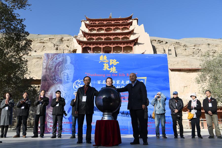 Mogao Caves open to photographers for the first time