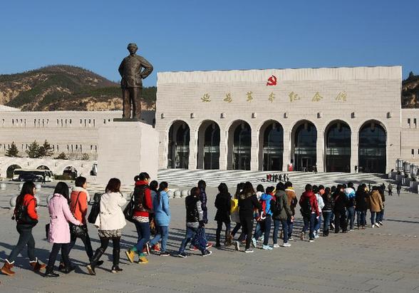 迎接十八大：喜迎十八大 延安紅色旅游升溫