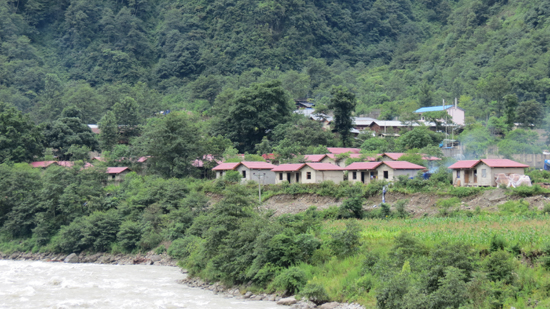 環(huán)境衛(wèi)生提升獨龍江新農村建設品質