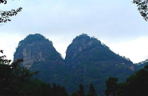 仙源美景雙峰山