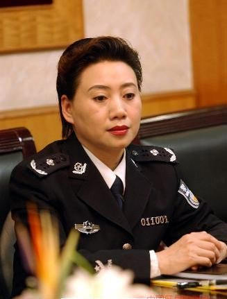 文強(qiáng)情人陳光明提前退休 曾被稱(chēng)為“重慶警界女杰”圖