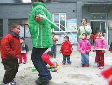 北京山寨幼兒園達(dá)1298所 規(guī)模超正規(guī)幼兒園