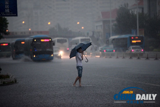 天津遭受暴雨襲擊