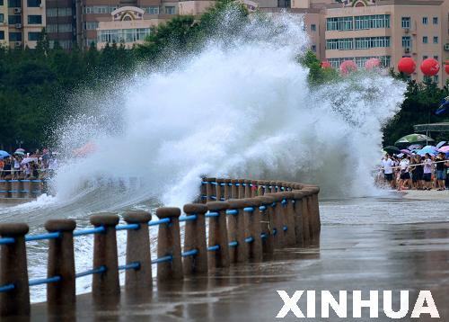 “梅花”在山東半島東部沿海興風(fēng)作浪