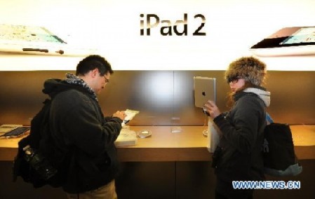 iPad2串號(hào)瑕疵 蘋(píng)果歷史上三次召回