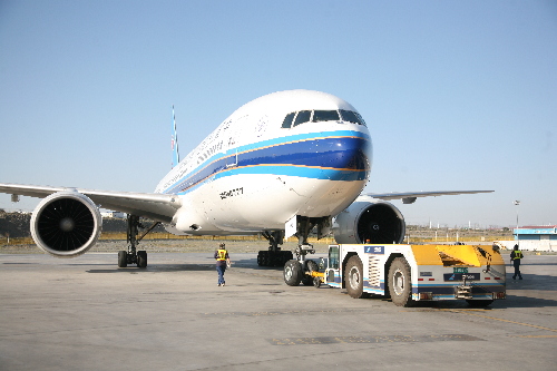 “大飛機(jī)”開飛烏-喀什航線首周運送旅客三千余人