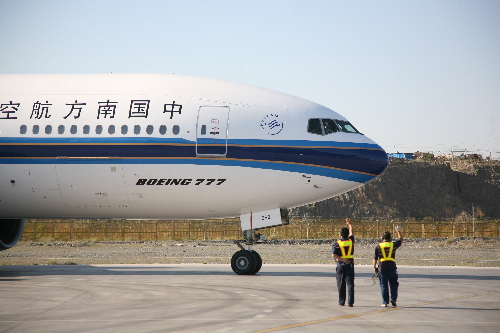 “大飛機(jī)”開飛烏-喀什航線首周運送旅客三千余人