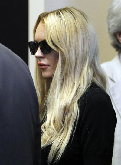 Distraught Lindsay Lohan sentenced to 90 days jail