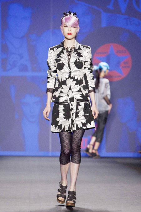 New York Fashion Week: Anna Sui