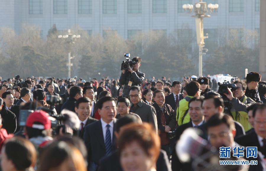 十二屆全國人大二次會議在北京閉幕