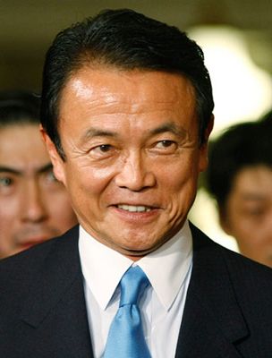 安倍晉三擬起用前首相麻生太郎任副首相