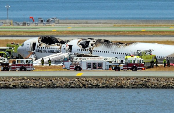 韓國客機(jī)墜毀致28名中國乘客受傷 10人較嚴(yán)重