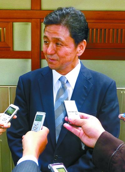 安倍之弟參拜靖國神社 安倍稱遺憾無法參拜