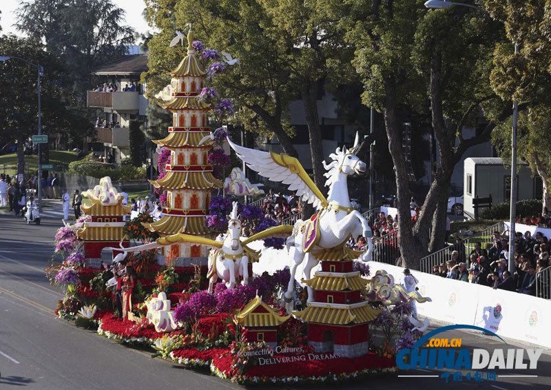 美國(guó)加州舉行玫瑰花車(chē)大游行 “夢(mèng)想成真”創(chuàng)意無(wú)窮