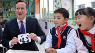 英國(guó)首相：學(xué)校應(yīng)多教中文少點(diǎn)德法語(yǔ)