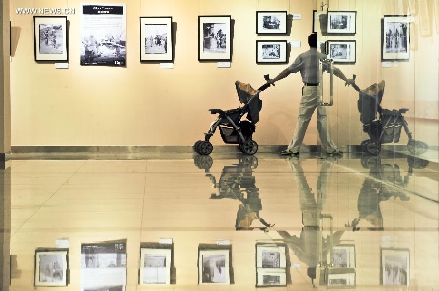 Photo works of Sidney D. Gamble exhibited in Beijing