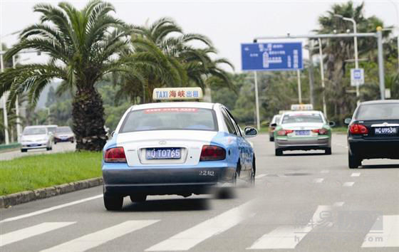 Taxi fuel surcharge to raise RMB 1 in Xiamen starting May 22