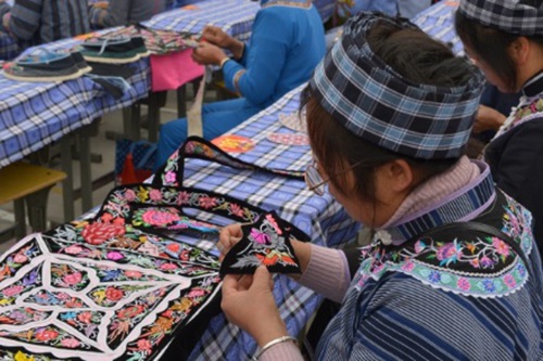 Guizhou embroidery competition