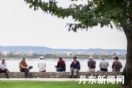 Relaxation along the Yalu River