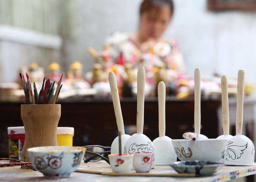 Ancient wood-cut toys in Tancheng county