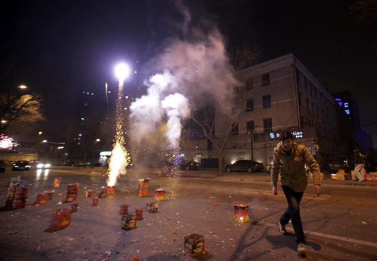 Should fireworks be banned during the Spring Festival?