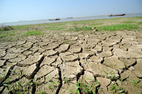 China's largest freshwater lake shrinking