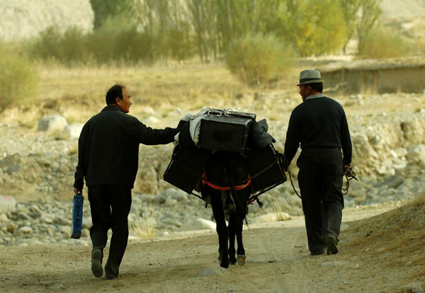 Man realizes villagers’ dream of watching film