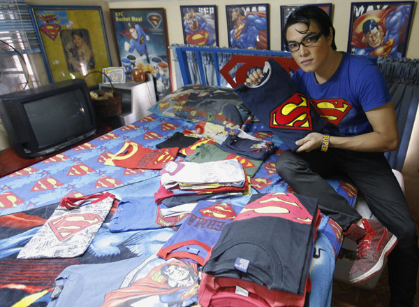 Superman fan takes adulation to new heights