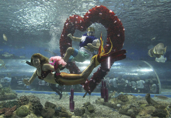 Romantic underwater performance