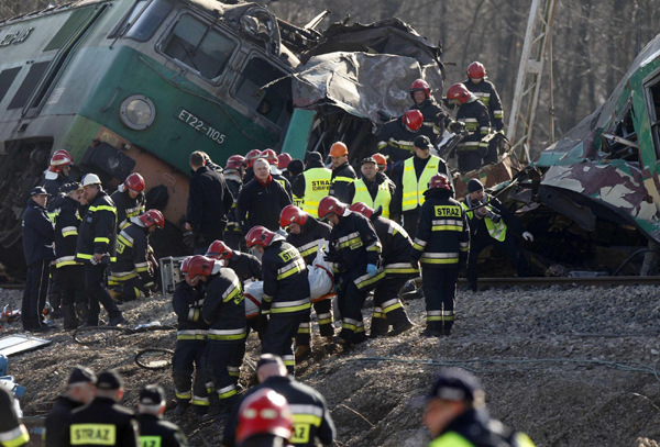 15 killed, 56 injured in Polish trains crash