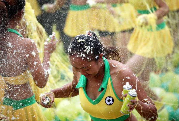 Mango festival held in SW China