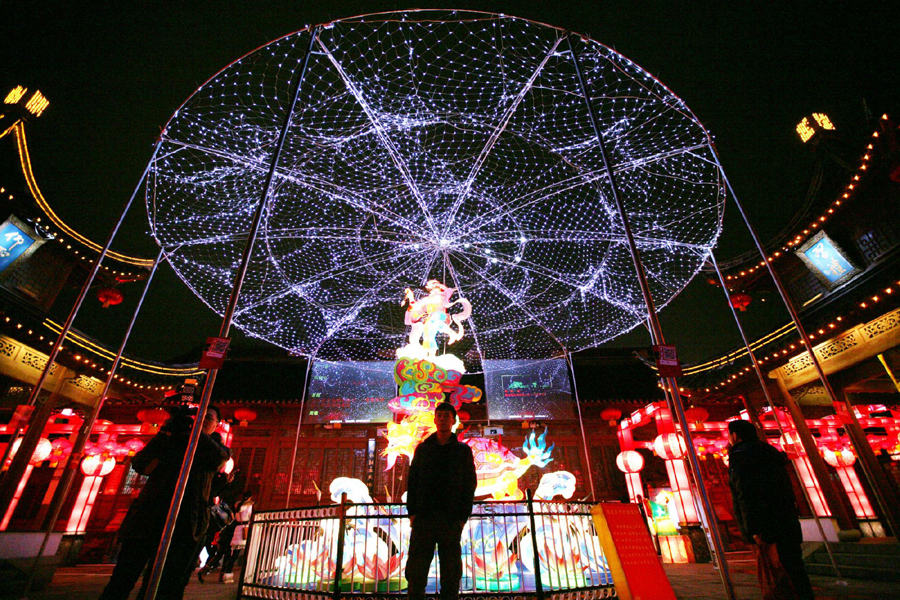 Lights up for Spring Festival