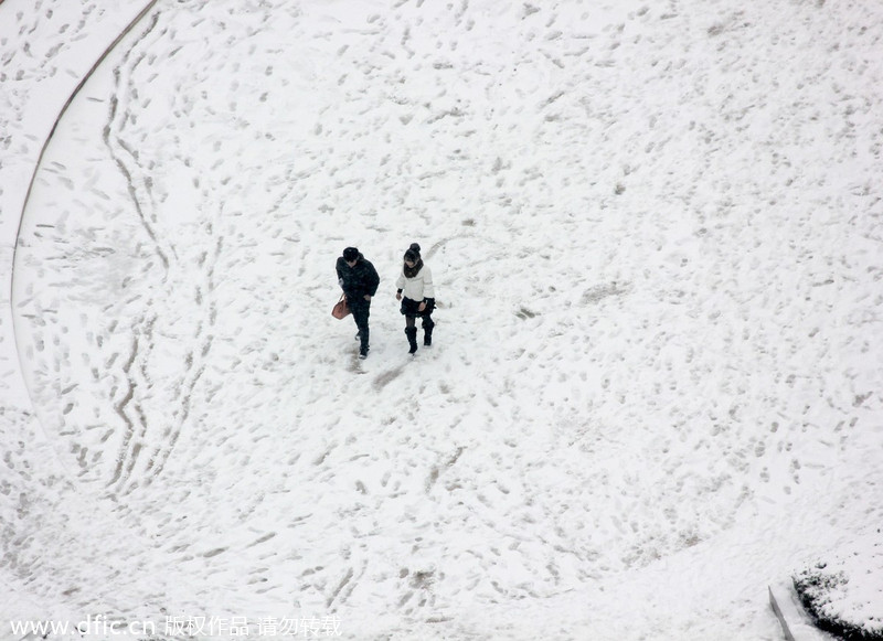 Snowstorms to linger for days