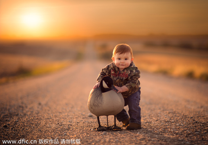 Adorable photos of children in US countryside