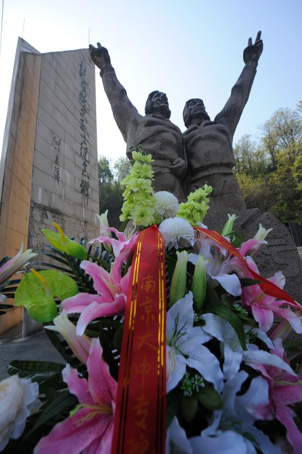 Memorial ceremony held to honor World War II air force