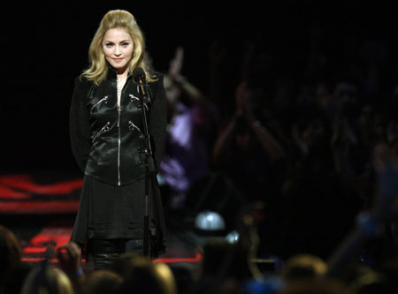 Madonna attends at the 2009 MTV Video Music Awards